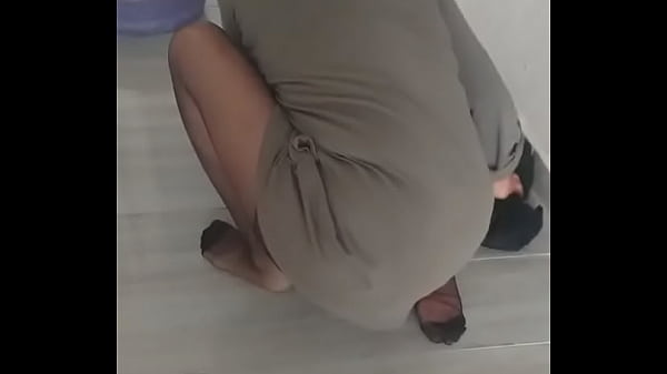 Porno Hd Turbanli naylon çoraplı Sikiş