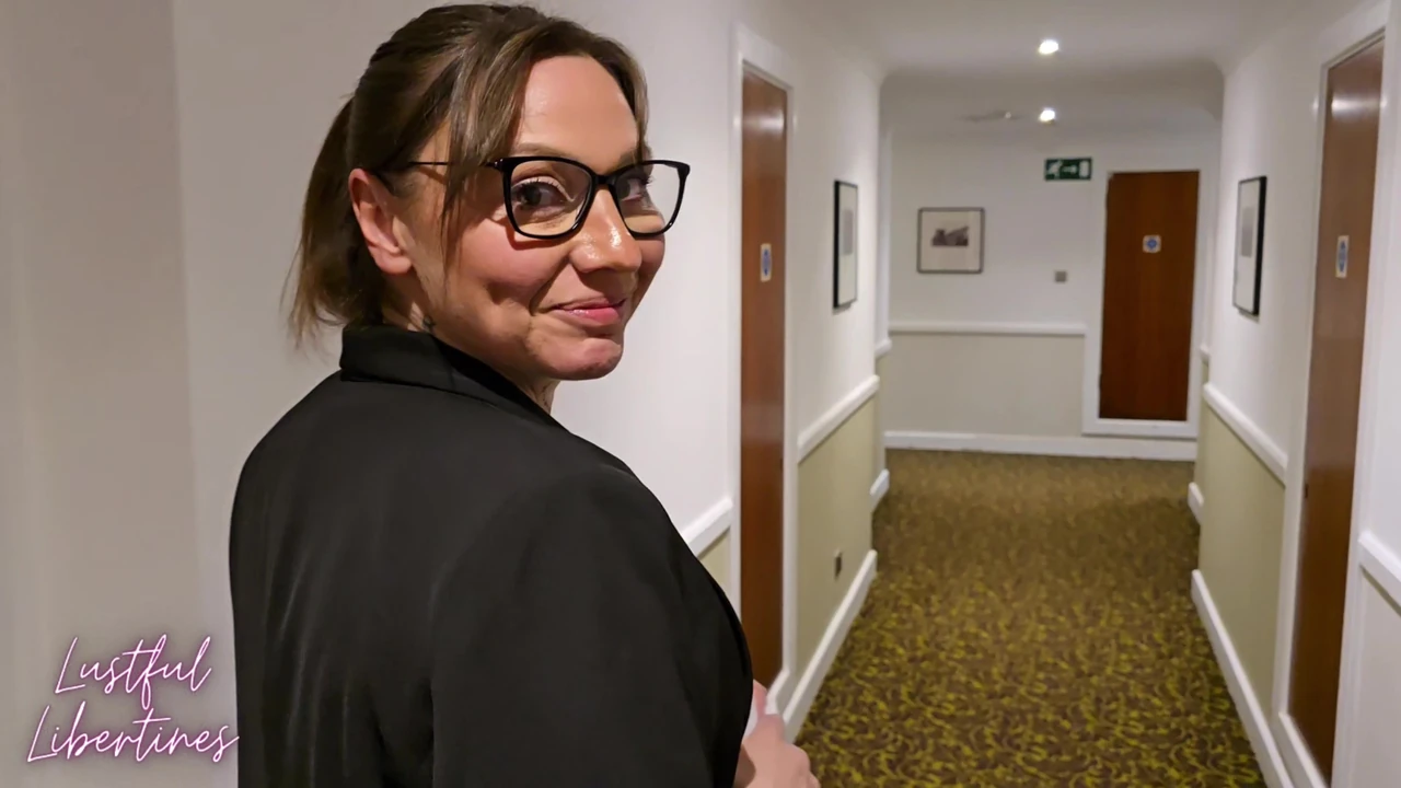 Porno Hd Cum hungry hotel Sikiş